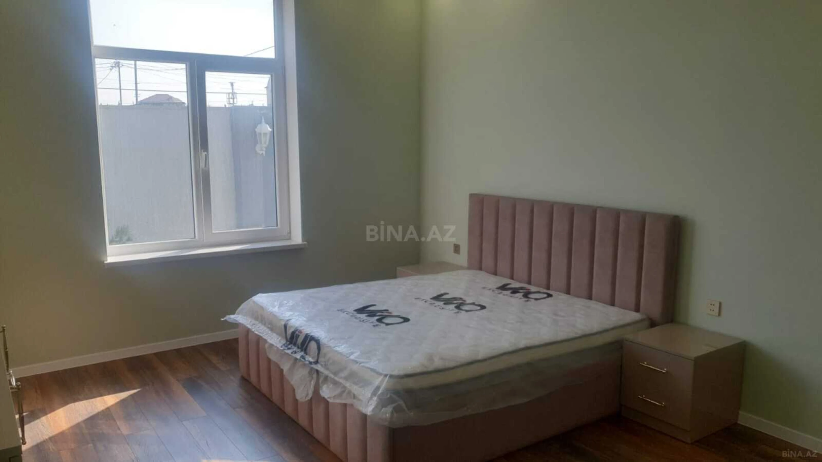 Satılır 4 otaqlı həyət evi 200 m²