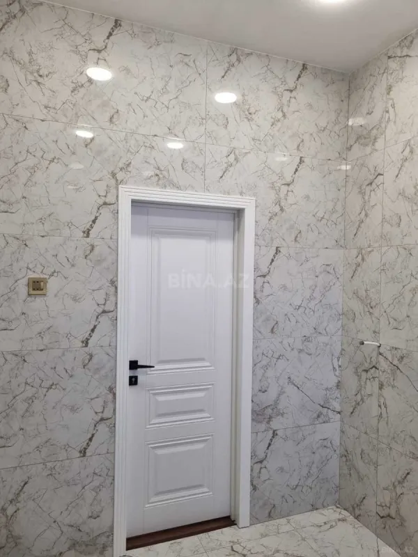 Satılır 4 otaqlı həyət evi 200 m²