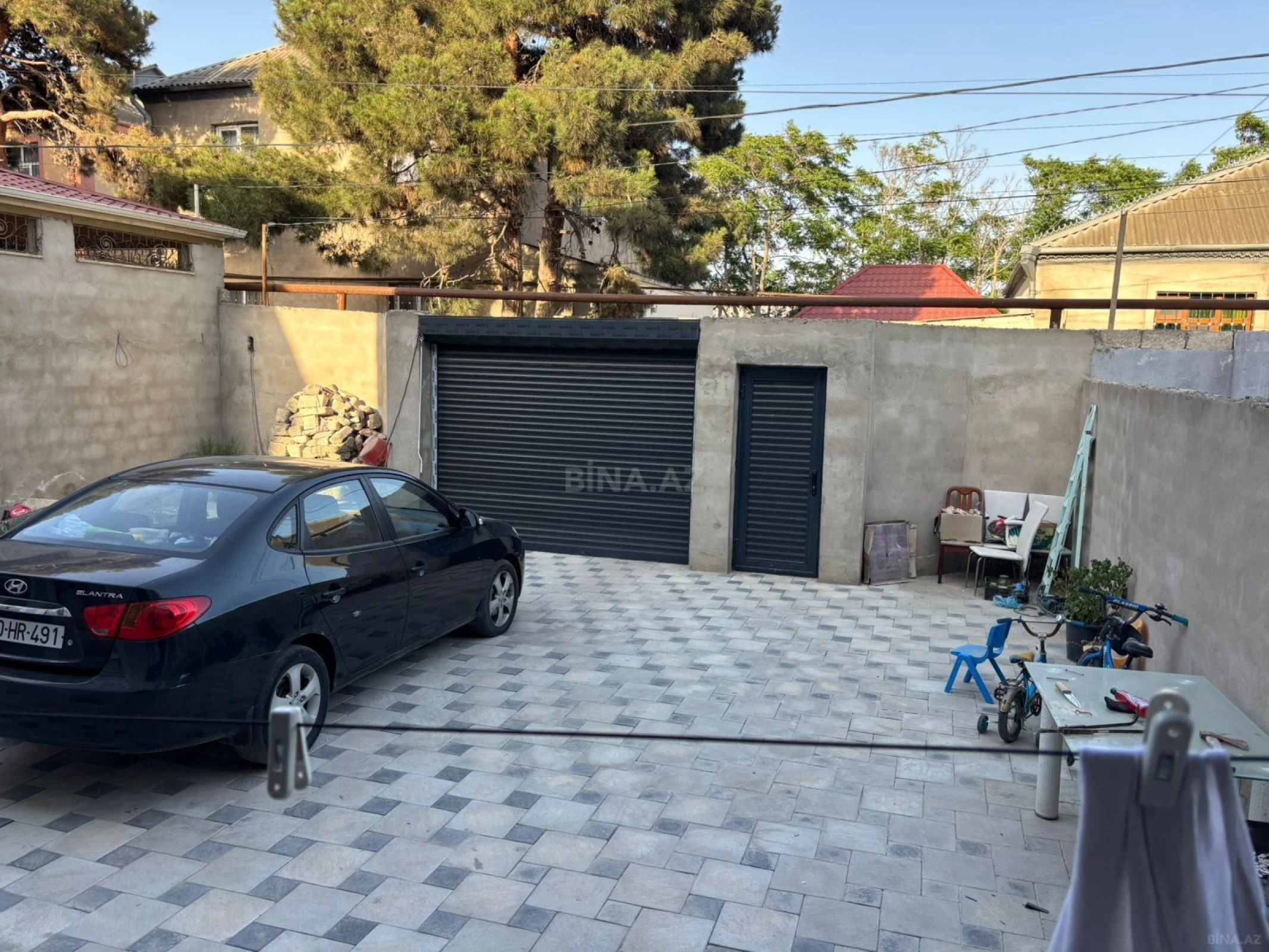 Satılır 5 otaqlı həyət evi 175 m²