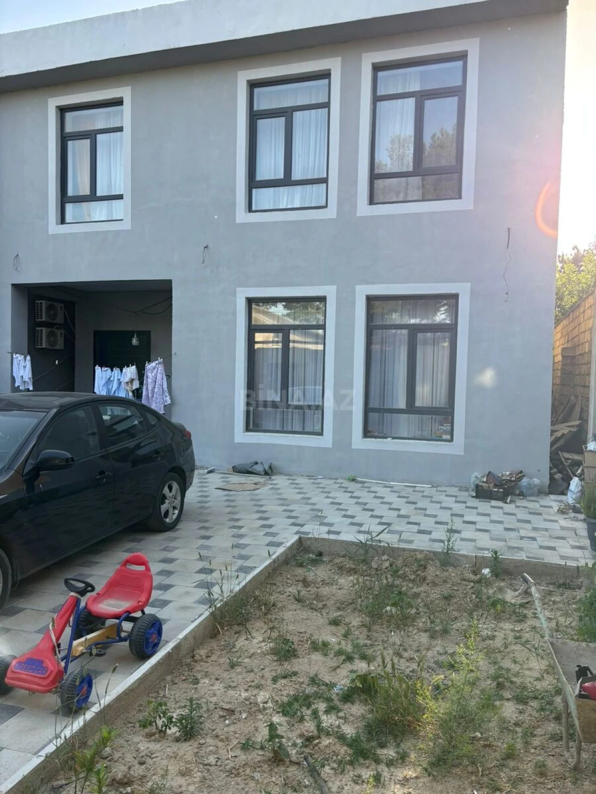 Satılır 5 otaqlı həyət evi 175 m²
