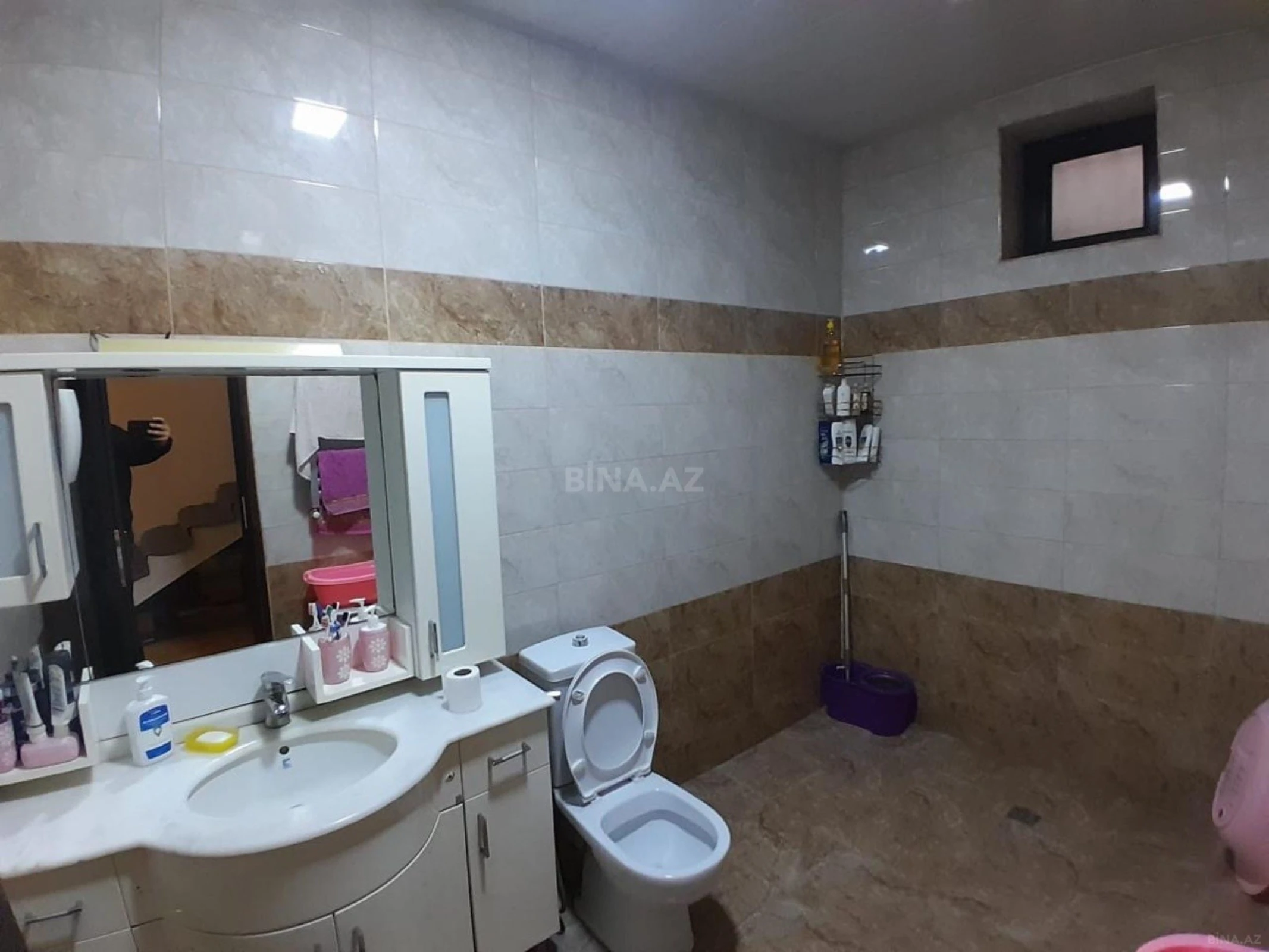 Satılır 7 otaqlı həyət evi 220 m²