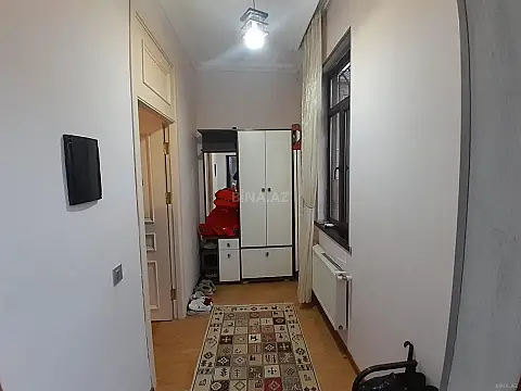 Satılır 7 otaqlı həyət evi 220 m²