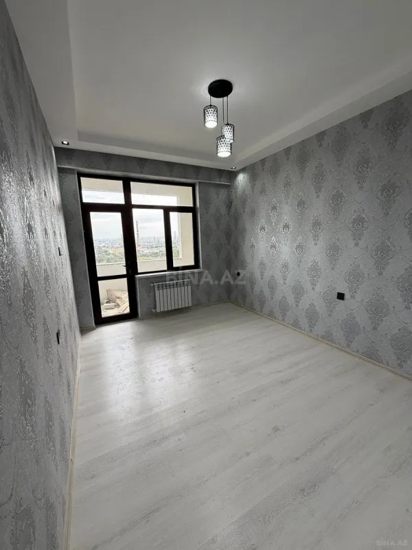 Satılır 2 otaqlı mənzil 70 m²