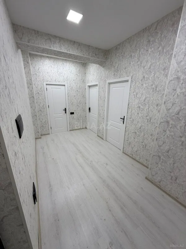 Satılır 2 otaqlı mənzil 70 m²