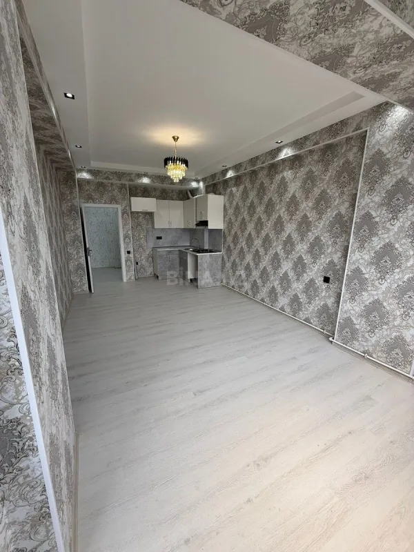 Satılır 2 otaqlı mənzil 70 m²