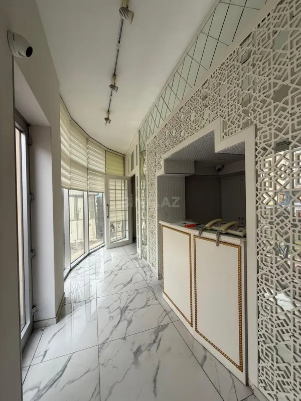 Kirayə verilir obyekt 300 m²