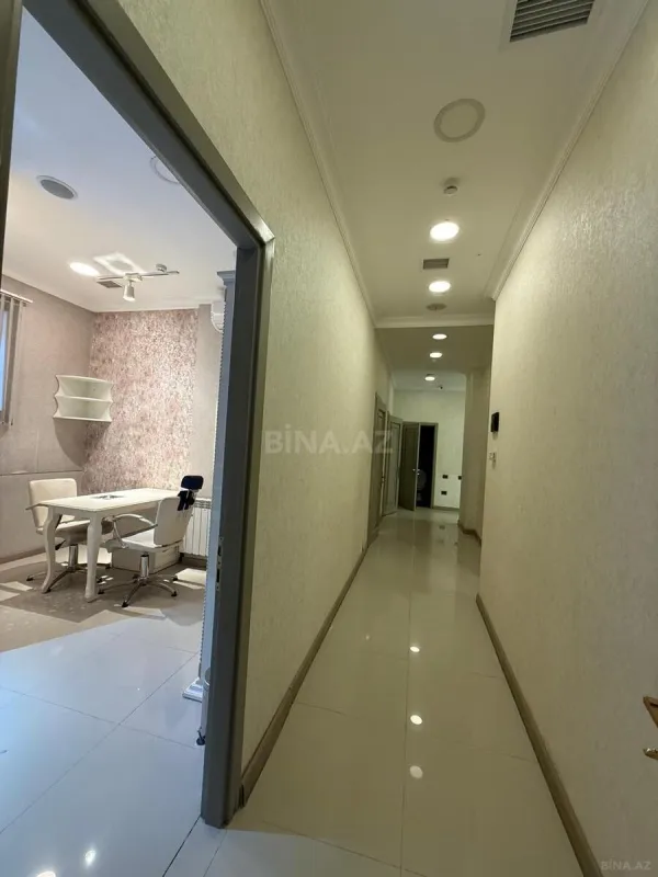 Kirayə verilir obyekt 300 m²