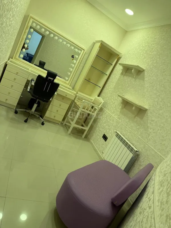 Kirayə verilir obyekt 300 m²