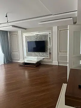 Satılır 3 otaqlı mənzil 145 m²