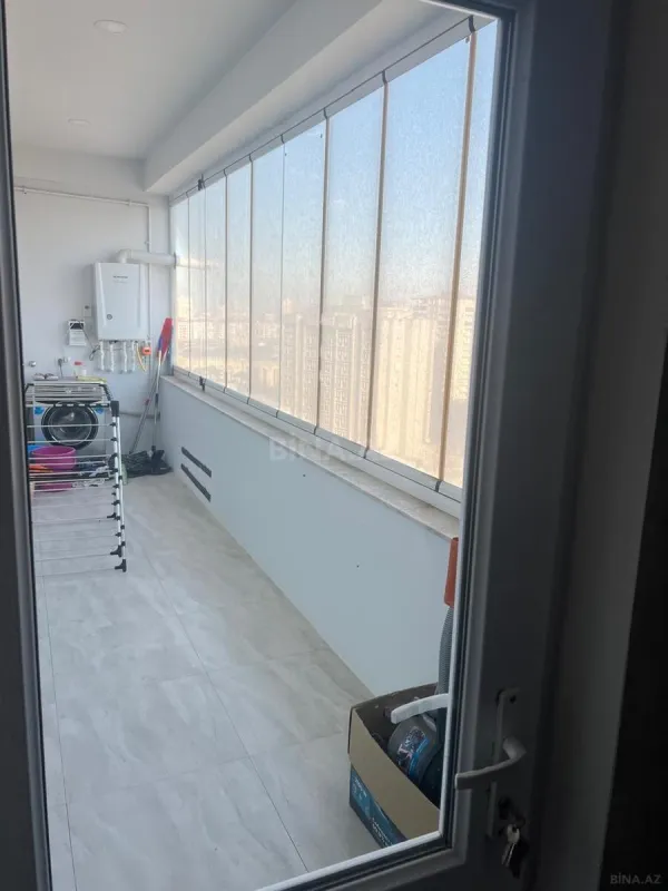 Satılır 3 otaqlı mənzil 145 m²