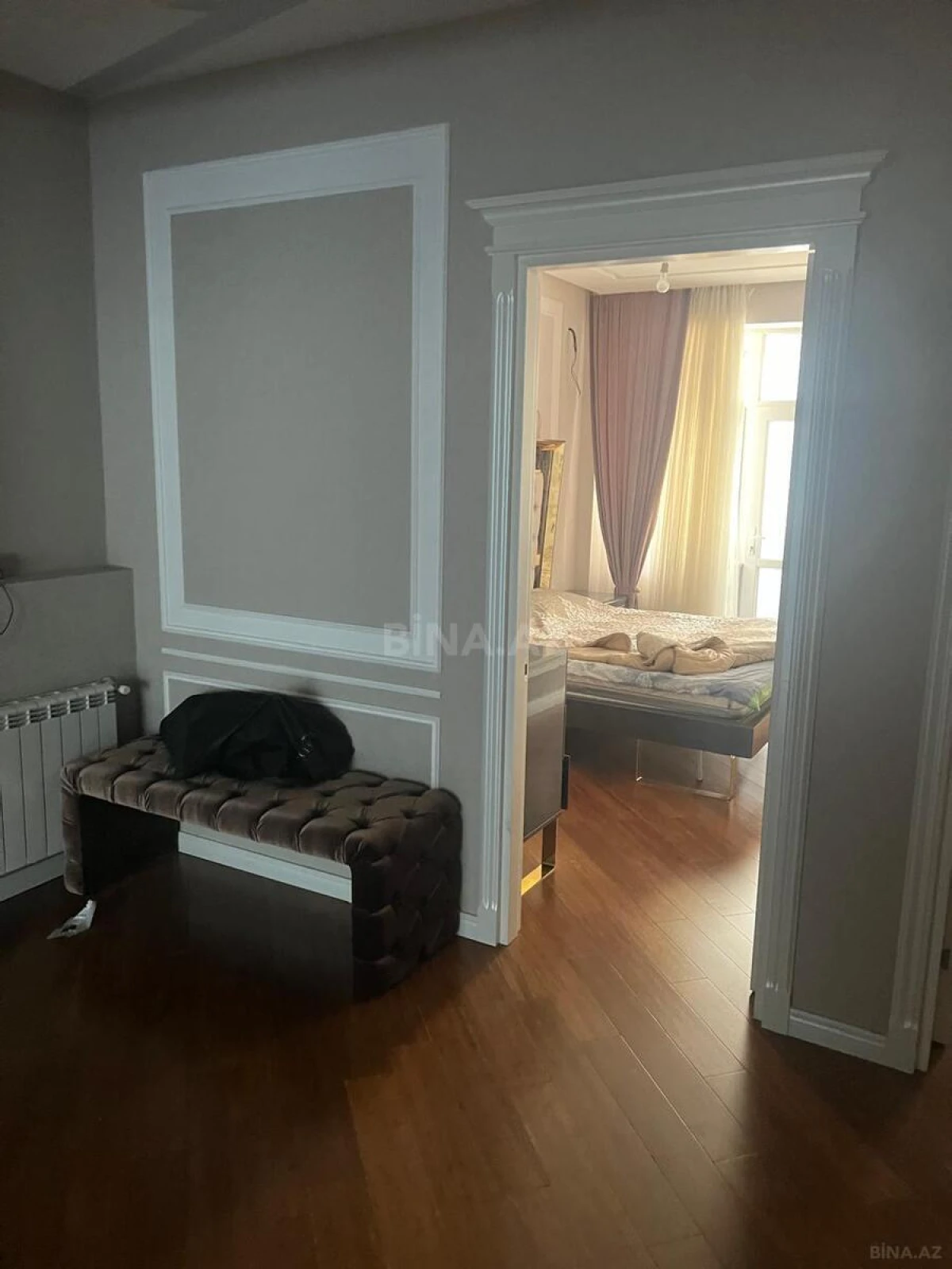 Satılır 3 otaqlı mənzil 145 m²