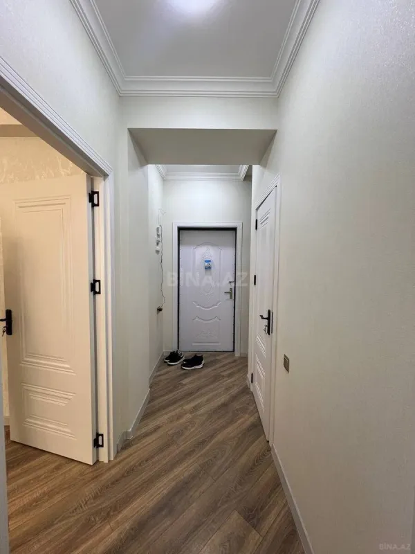 Satılır 1 otaqlı mənzil 42 m²