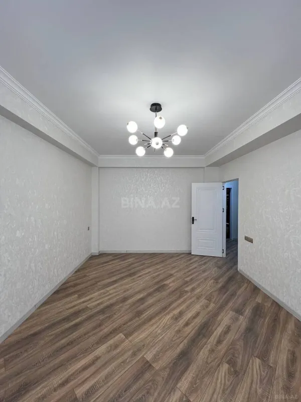 Satılır 1 otaqlı mənzil 42 m²