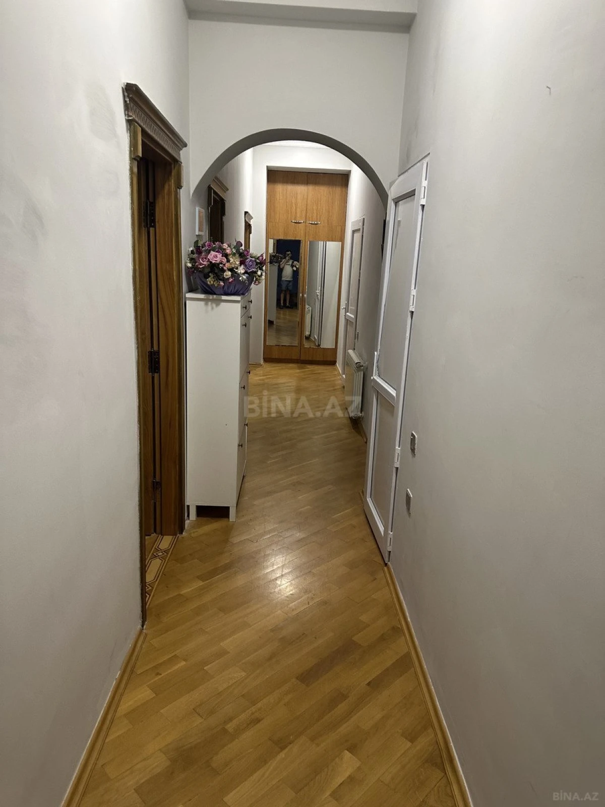 Kirayə verilir 3 otaqlı mənzil 120 m²