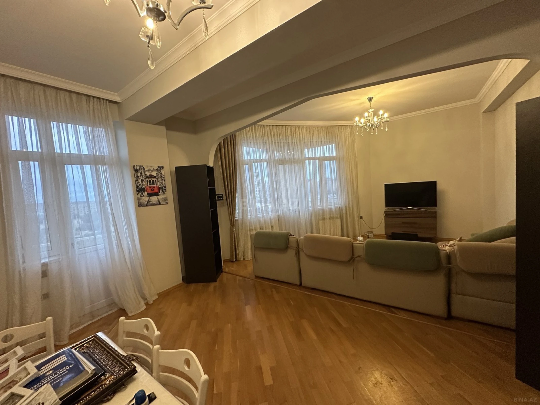 Kirayə verilir 3 otaqlı mənzil 120 m²