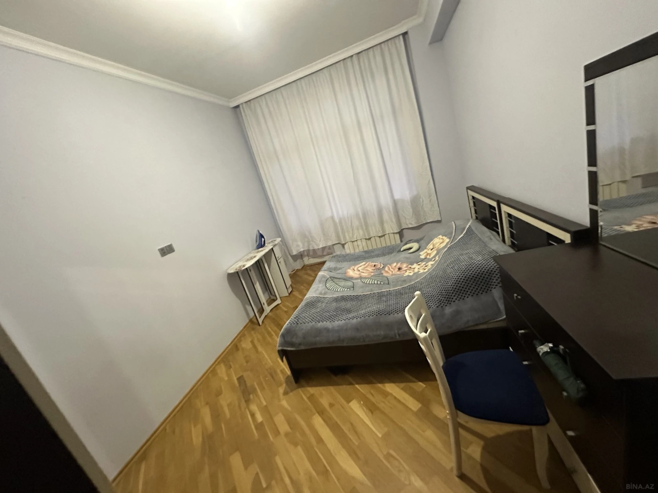 Kirayə verilir 3 otaqlı mənzil 120 m²