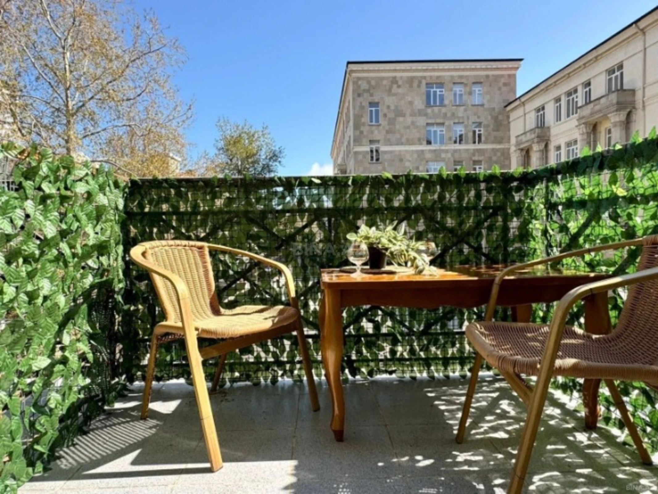 Kirayə verilir 2 otaqlı mənzil 60 m²