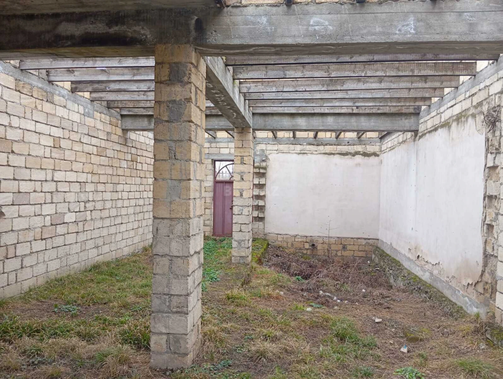 Satılır 3 otaqlı həyət evi 100 m²