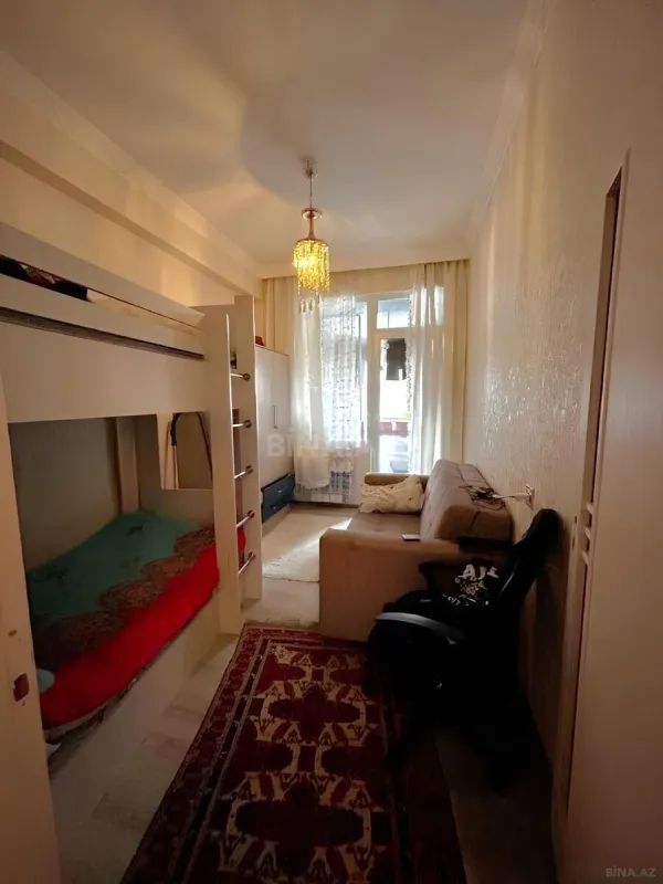 Satılır 2 otaqlı mənzil 48 m²