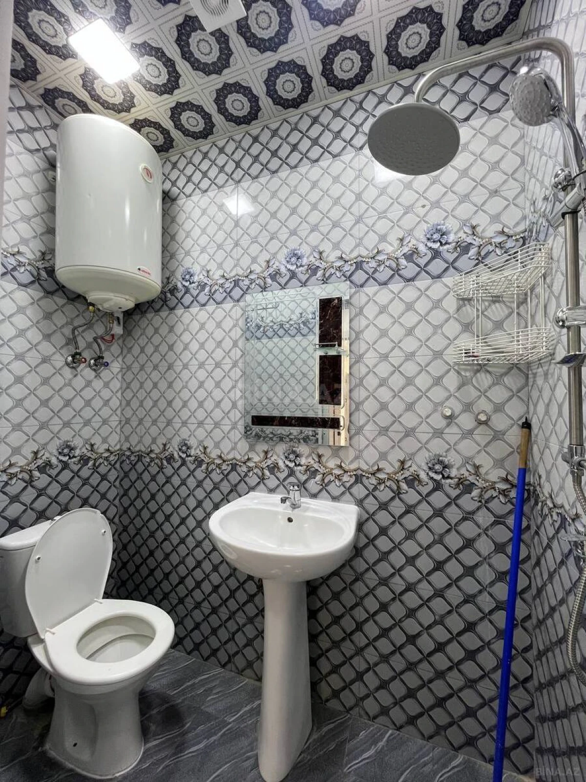 Satılır 3 otaqlı mənzil 58 m²