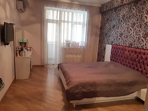 Kirayə verilir 2 otaqlı mənzil 70 m²