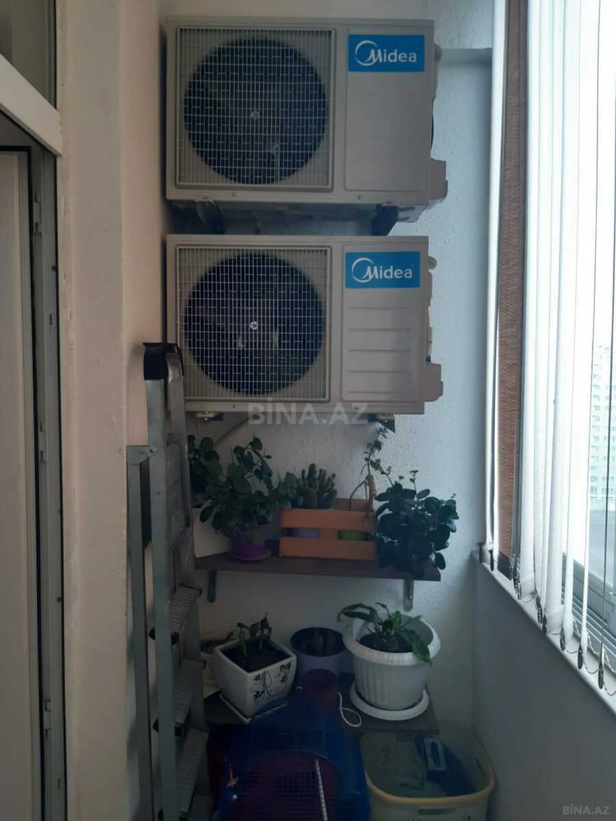 Kirayə verilir 2 otaqlı mənzil 70 m²