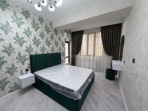 Satılır 3 otaqlı mənzil 107 m²