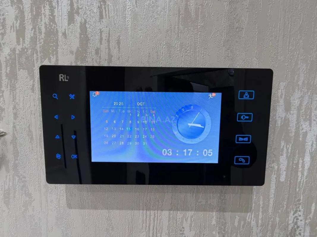 Satılır 3 otaqlı mənzil 107 m²