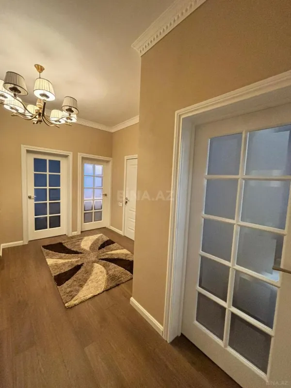 Satılır 5 otaqlı həyət evi 150 m²