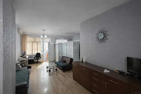 Kirayə verilir 3 otaqlı ofis 70 m²