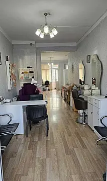 Kirayə verilir 3 otaqlı ofis 70 m²