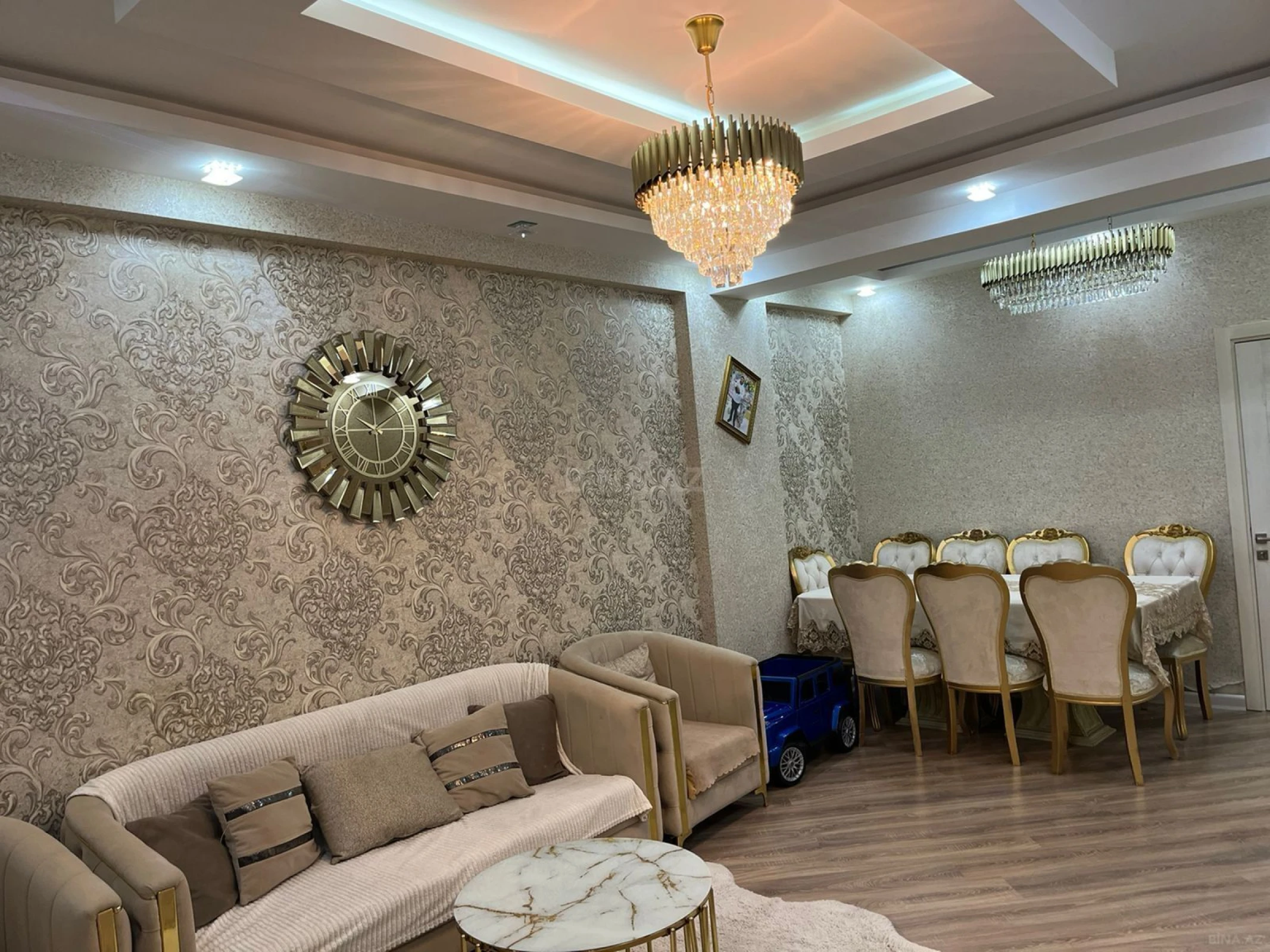 Satılır 2 otaqlı mənzil 75 m²