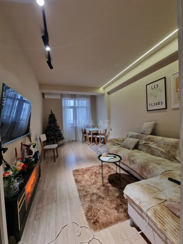 Satılır 1 otaqlı mənzil 43 m²