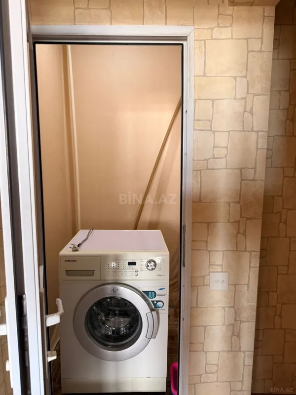 Satılır 2 otaqlı mənzil 85 m²