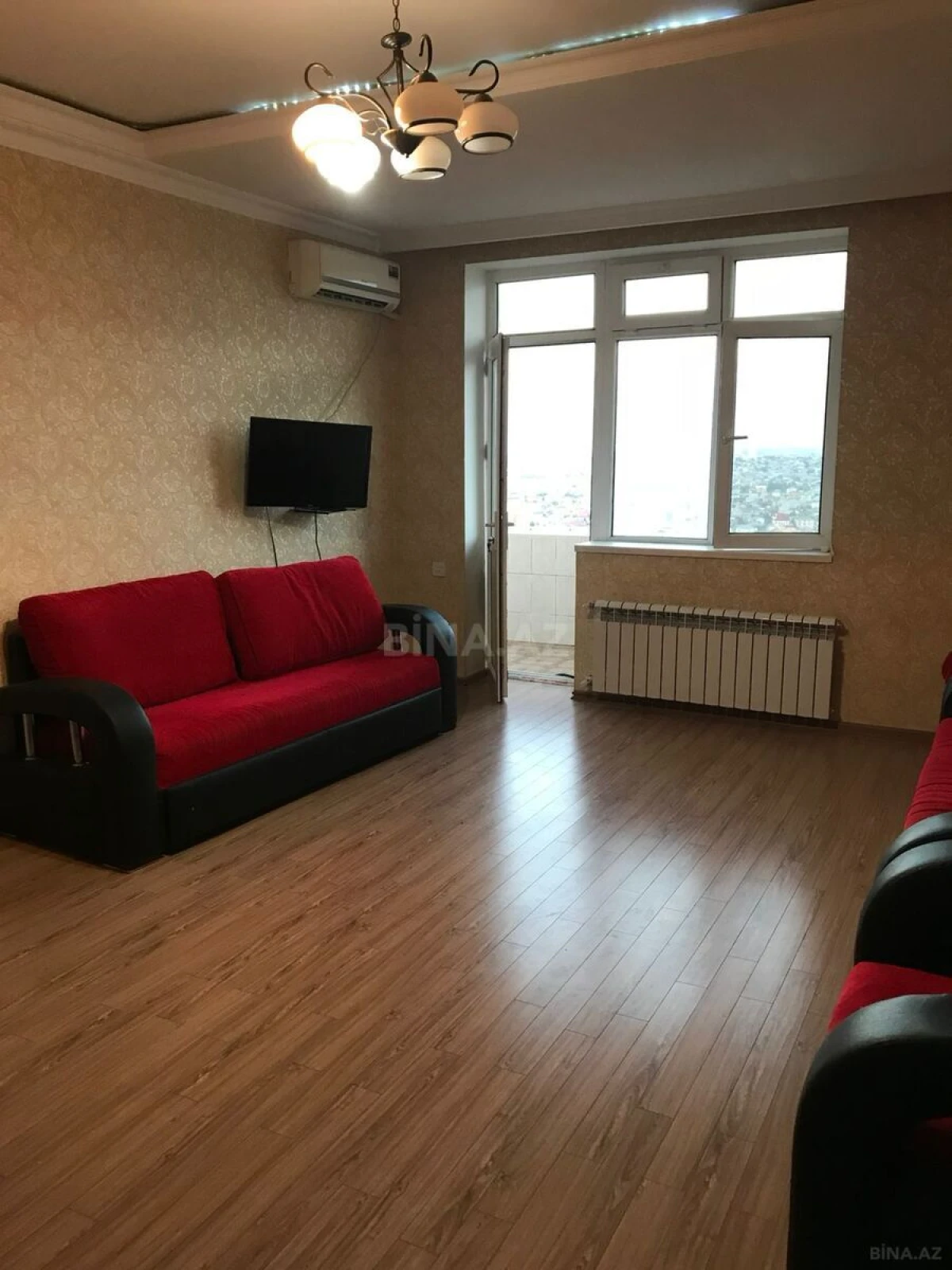 Satılır 2 otaqlı mənzil 85 m²