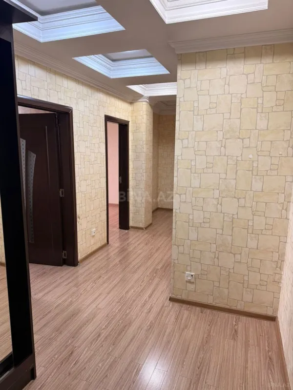 Satılır 2 otaqlı mənzil 85 m²