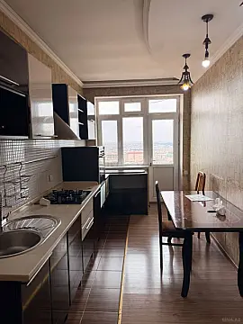 Satılır 2 otaqlı mənzil 85 m²