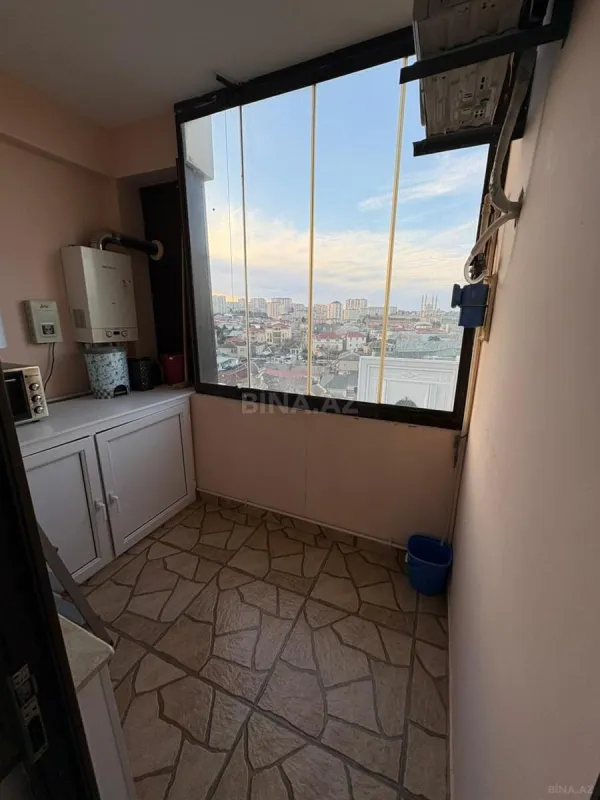 Satılır 3 otaqlı mənzil 132 m²