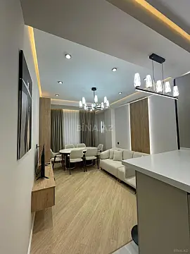 Satılır 2 otaqlı mənzil 53 m²