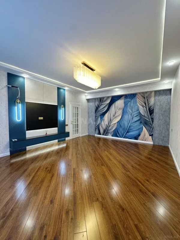 Satılır 2 otaqlı mənzil 84 m²