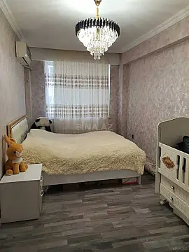 Satılır 2 otaqlı mənzil 45 m²