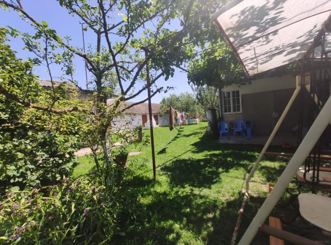 Satılır həyət evi 120 m²