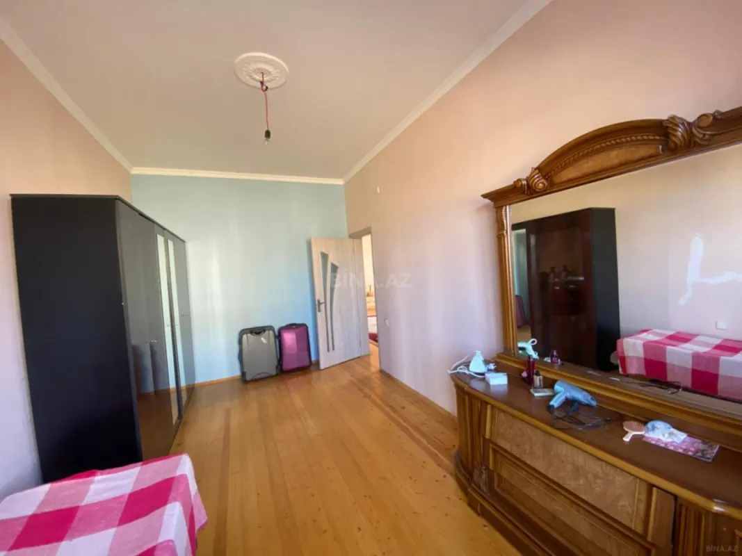 Satılır 5 otaqlı həyət evi 110 m²