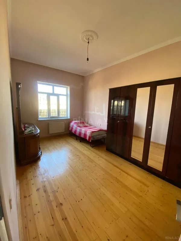 Satılır 5 otaqlı həyət evi 110 m²