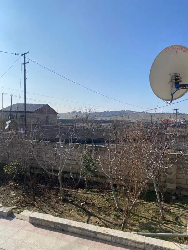 Satılır 5 otaqlı həyət evi 110 m²