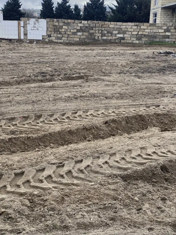Satılır torpaq sahəsi 2 m²