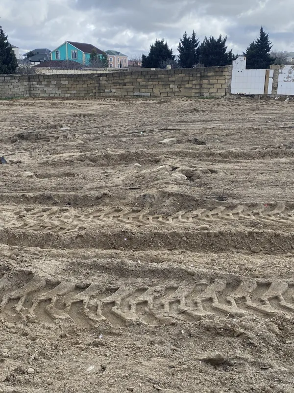 Satılır torpaq sahəsi 2 m²