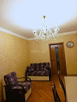 Satılır 2 otaqlı mənzil 60 m²