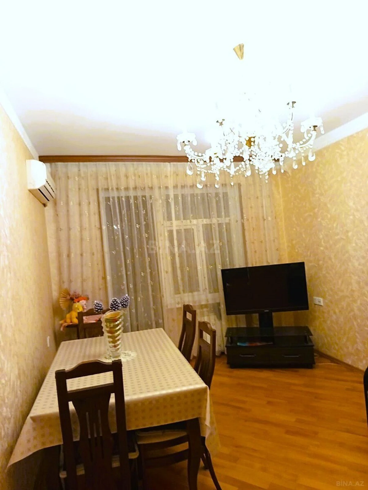 Satılır 2 otaqlı mənzil 60 m²