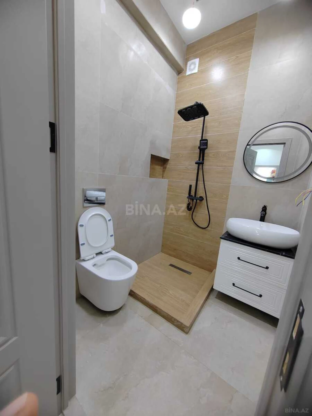 Satılır 2 otaqlı mənzil 60 m²